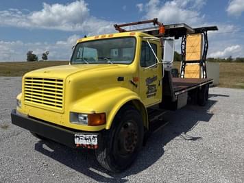 Main image International 4700